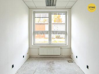 We offer for rent commercial space of 600 m² usable area