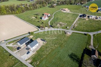 We offer for sale a very beautiful, flat and sunny building plot of land that is level and…