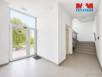 Nabízíme k pronájmu cihlový byt 2+kk, 67 m² v rezidenci Orbi