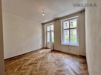 Rent of a brick apartment with 1 bedroom + kitchen on Lublaňská street, Prague 2