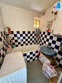 Nabízím k prodeji prostorný rodinný dům o dispozici 6+1 se z
