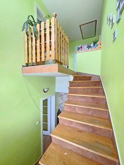 Ref # 20323 We offer for sale a spacious brick family house with