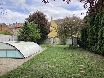 Sell apartment house in the very center of Hodonín, located directly