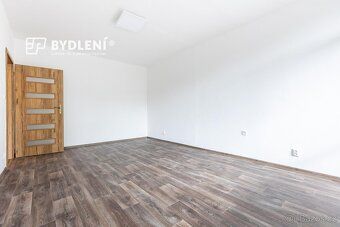 Ve výhradním zastoupení majitele Vám přináším nabídku pronáj