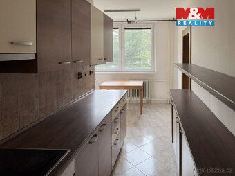 Nabízíme podnájem prostorného družstevního bytu 3+1 o užitné