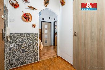 Nabízíme k prodeji světlý a velmi příjemný byt o dispozici 3