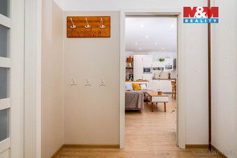 Looking for peaceful living in the city center?