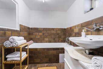 🌲 COTTAGE IN A HALF-SOLITARY PLACE NEAR THE FOREST IN ORLICKE MOUNTAINS Are you looking for a…