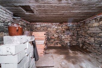🌲 COTTAGE IN A HALF-SOLITARY PLACE NEAR THE FOREST IN ORLICKE MOUNTAINS Are you looking for a…