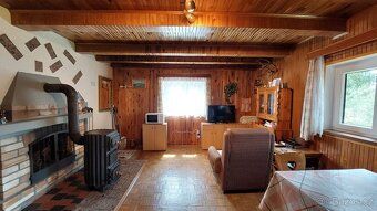 Exclusive offer of cottage for sale in beautiful location Posudov