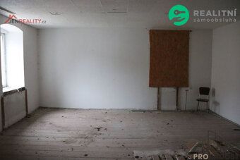 We offer for sale a house with a built-up area of 598 m², located in Chomutov