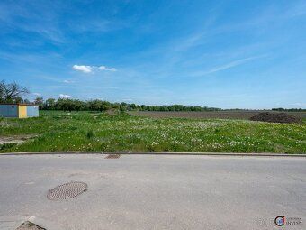 Ev.č. 00846 Stavební pozemek o rozloze 950 m² v obci Dubany 