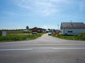 Ev.č. 00846 Stavební pozemek o rozloze 950 m² v obci Dubany 