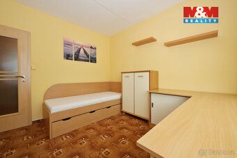 We offer for long-term rent a spacious and equipped apartment 4+1 with loggia in Svetla nad Sazavou.