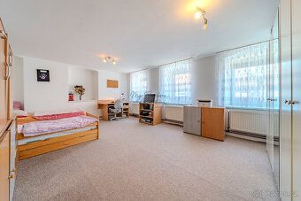 I am offering for sale on behalf of the owners a family house located in the village of…