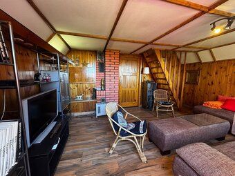 🏡✨ Rekreační chata 4+1, Chvalčov – klid, výhled a místo, kde
