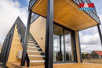 We offer for sale the turnkey house GOLDEN SKY, which is a modern solution for those who want…