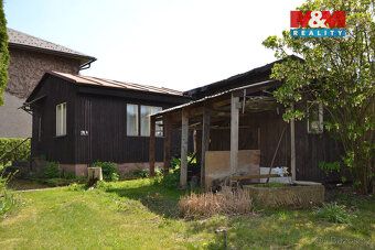 Pozemek 976 m2 ve Velkém Poříčí, nedaleko města. Hronov. Zpr