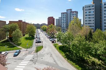 Nabízíme k pronájmu byt o dispozici 2+1 a velikosti 44 m², k