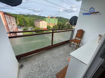 Nabízíme k pronájmu zrekonstruovaný byt 3+1 na sídlišti v Pl
