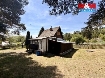 Prodej samostatné chaty 2+KK (užitná plocha 70 m²) na pozemk