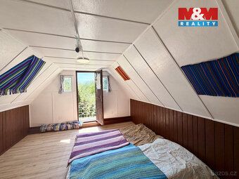 Prodej samostatné chaty 2+KK (užitná plocha 70 m²) na pozemk
