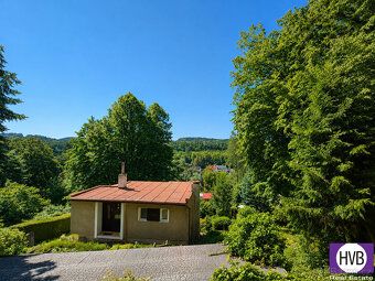 We offer for sale a cottage with registration number of size 36 sqm on its own land plot of 104 sqm (+ approx.
