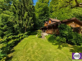 We offer for sale a cottage with registration number of size 36 sqm on its own land plot of 104 sqm (+ approx.