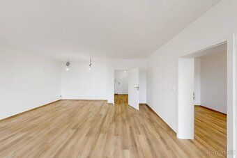 Nabízíme k podnájmu zcela nový bezbariérový byt o dispozici 