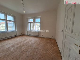 Rent apartment on Prague 2 for 800 CZK incl. utilities plus agent's commission, gas and electricity included in rent