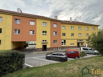 Ev.č. 00284 Nabízíme Vám k pronájmu bytovou jednotku o dispo