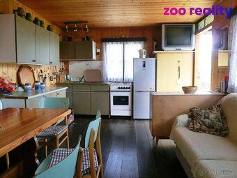 For sale land plot with recreational cottage 25 sqm on plots with possibility of further…