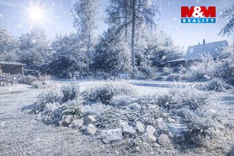 Looking for peaceful living in beautiful countryside with view of forest and river?