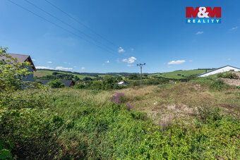 I offer for sale plot of land No. 602/6 designated for construction in the village of Kat