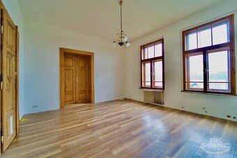 Unique investment opportunity: 6 apartments + studio in quiet location Litoměřice