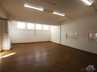 Warehouse space in the basement of a building in an industrial zone in Jihlava.