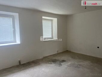 Dumrealit.cz will mediate possible sale of family house with outbuildings located in old…