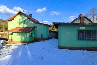 I am offering for sale a very interesting family house in the heart of the Jizera Mountains