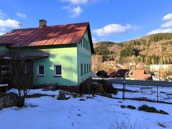 I am offering for sale a very interesting family house in the heart of the Jizera Mountains