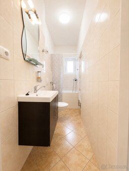 Nabízím k pronájmu světlý byt 2+1 o velikosti 60 m² ve velmi