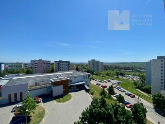 Ev.č. 110057 V zastoupení vlastníka Vám nabízíme ke koupi sl