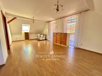 Ref. No. 00940 Visit this charming family house in Nové Hroz