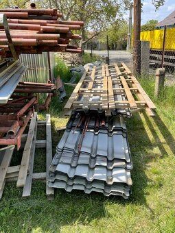 Good day, I'm selling a metal hall near Brno.