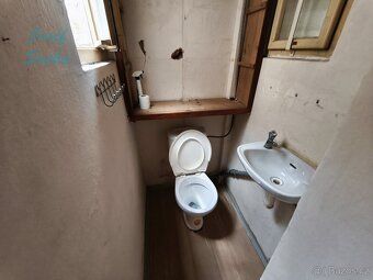 Looking for a sunny and quiet apartment that you can renovate according to your own ideas?