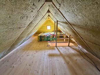SEVER Real Estate will arrange for you to buy a cottage with garden in Most