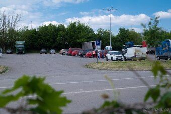 I present this administrative building in Brno-south at Horni Heršpice in a highly desirable…