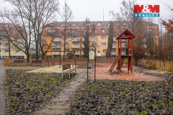 Exkluzivně nabízíme k prodeji světlý podkrovní byt 2+kk v os