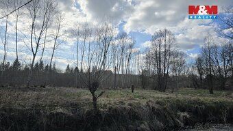 Nabízíme k prodeji komerční pozemek o velikosti 1998 m² v Př