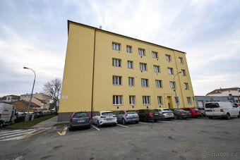 K dlouhodobému podnájmu nabízíme příjemné bydlení v klidné l