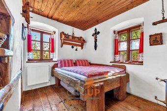 Ref. No. 00548 A house dating back to the 16th century known as the Executioner's Cottage of Matej